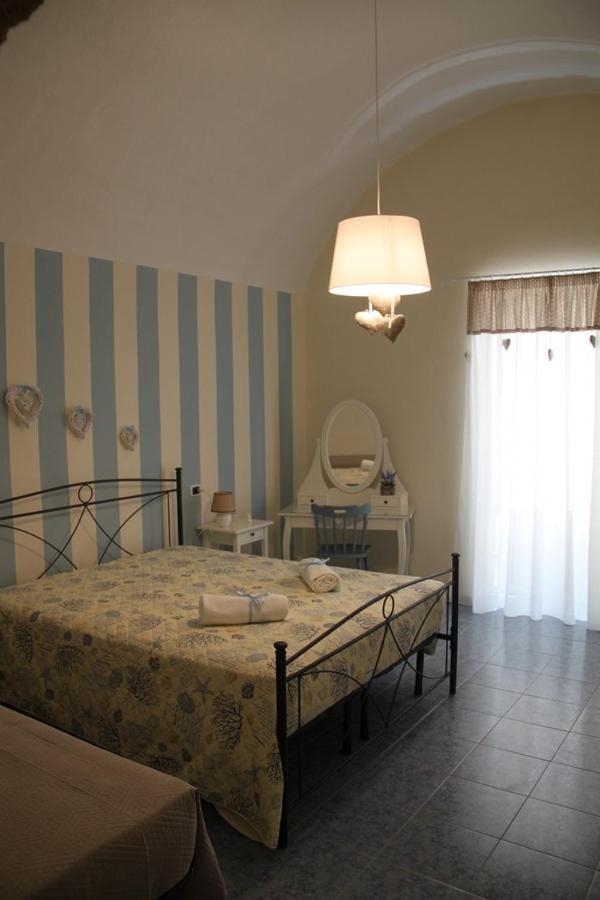 Casa Vacanze Stella Maris ตารันโต ภายนอก รูปภาพ